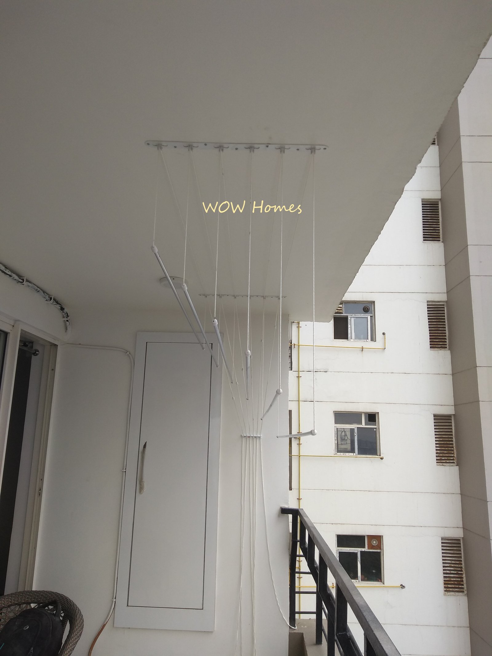 Stainless steel cloth drying stand with pulley